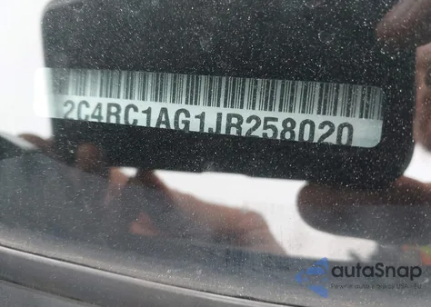 2018 Chrysler Pacifica L z USA, uszkodzony, nr VIN 2C4RC1AG1JR258020